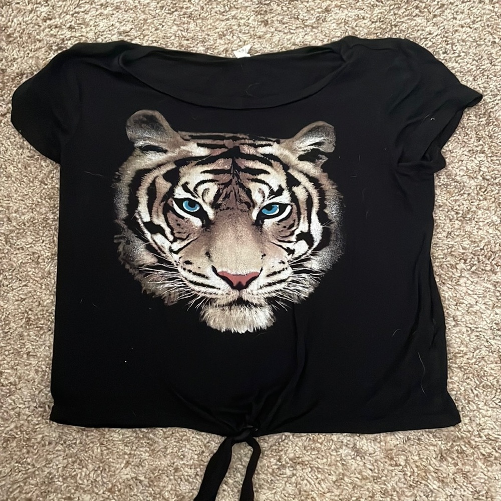 Beautiful and comfy top
